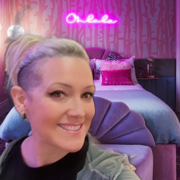 Meet your Posher, Jocelyn - Picture 5 of 7